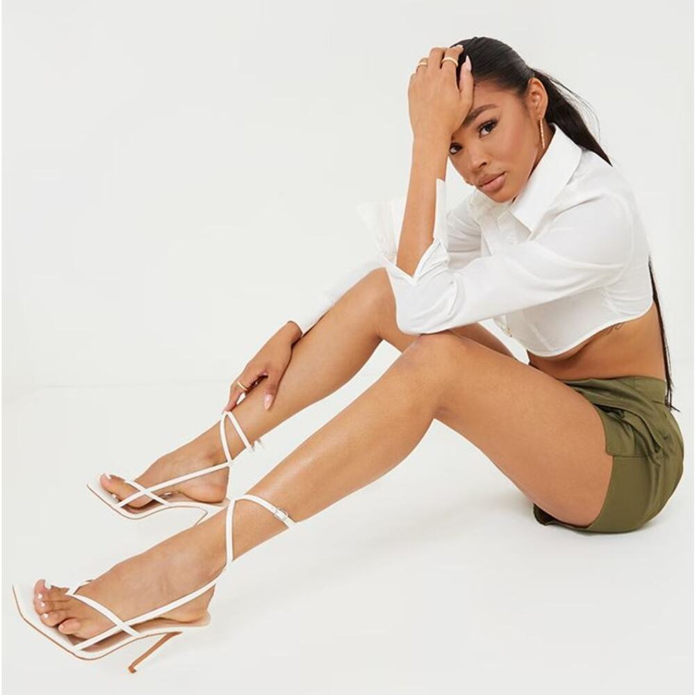 PrettyLittleThing white square toe strappy heeled thong sandals US 7